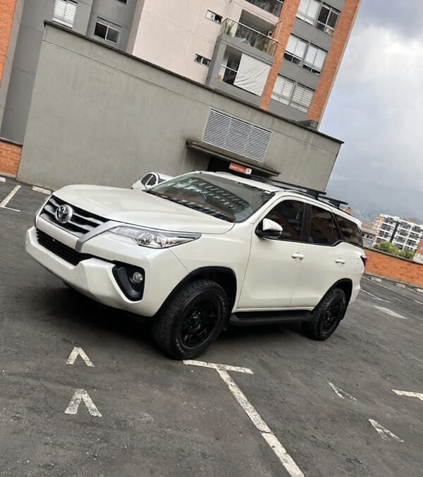 Toyota Fortuner para viajar